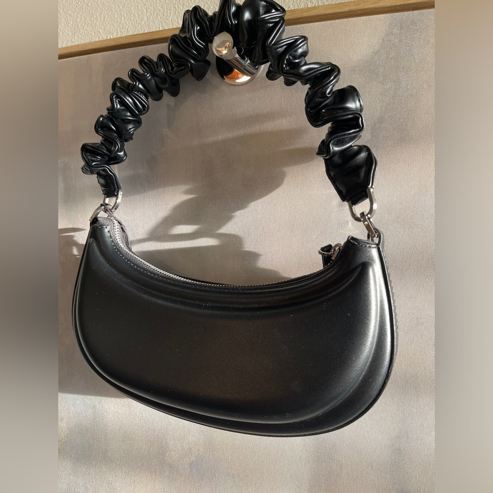 💫 Zara Half Moon Bag - NEW 💫 - Picture 5 of 14